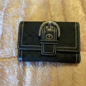 Coach tri-fold wallet
